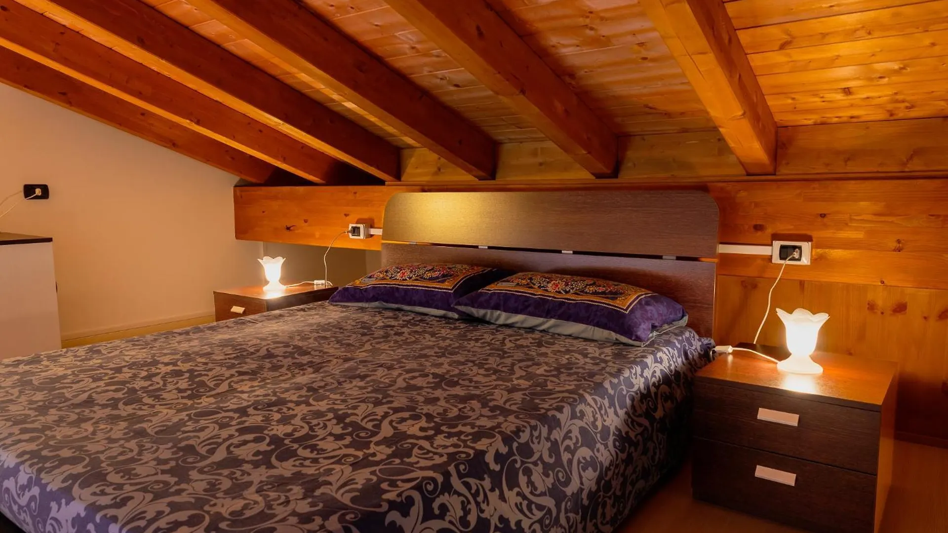 Casa Fausto Villa Vercana İtalya