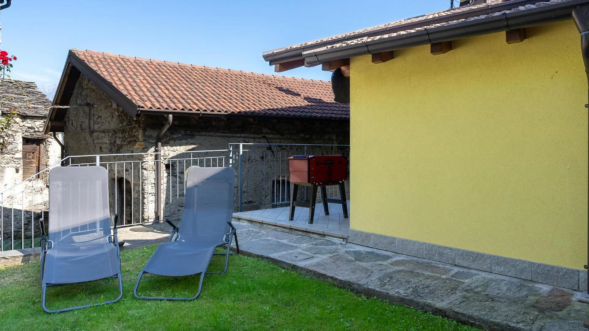 Casa Fausto Villa Vercana 0*,  İtalya