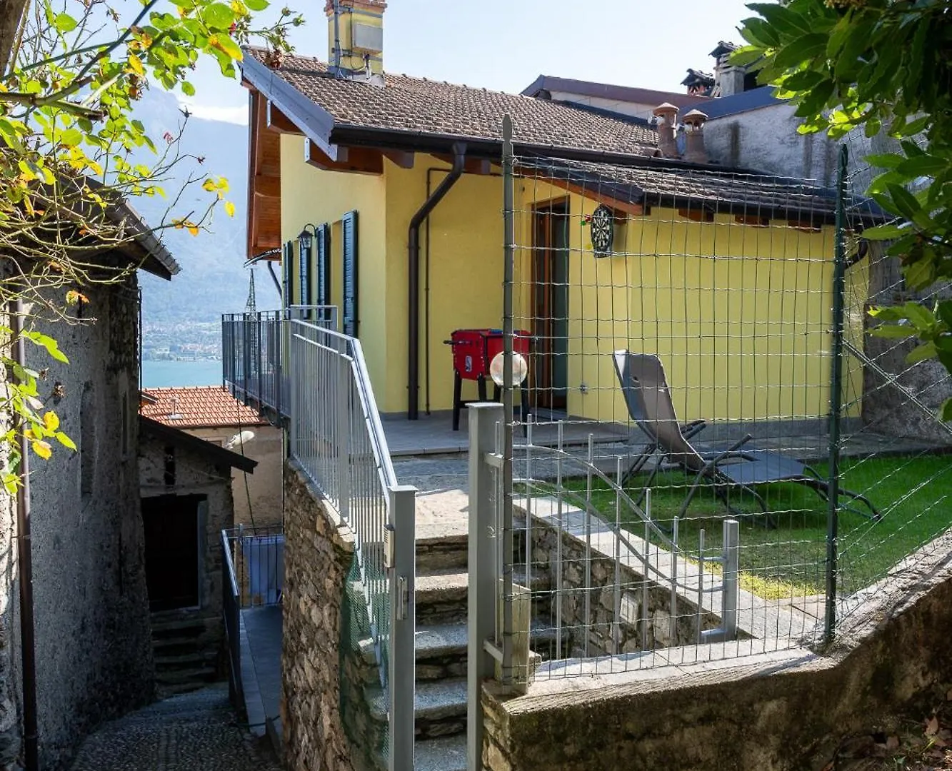 Casa Fausto Villa Vercana 0*,  İtalya